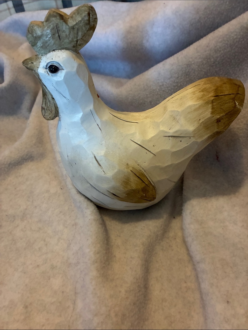 🌸Vintage Pier One Hand-Carved Decorative Hen - Home Accents